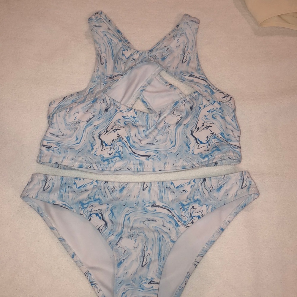 Blue and white swirl bikini set